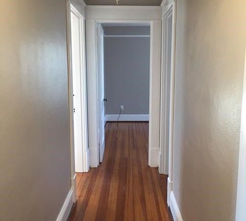 4th image of 200 Langhorne Ln