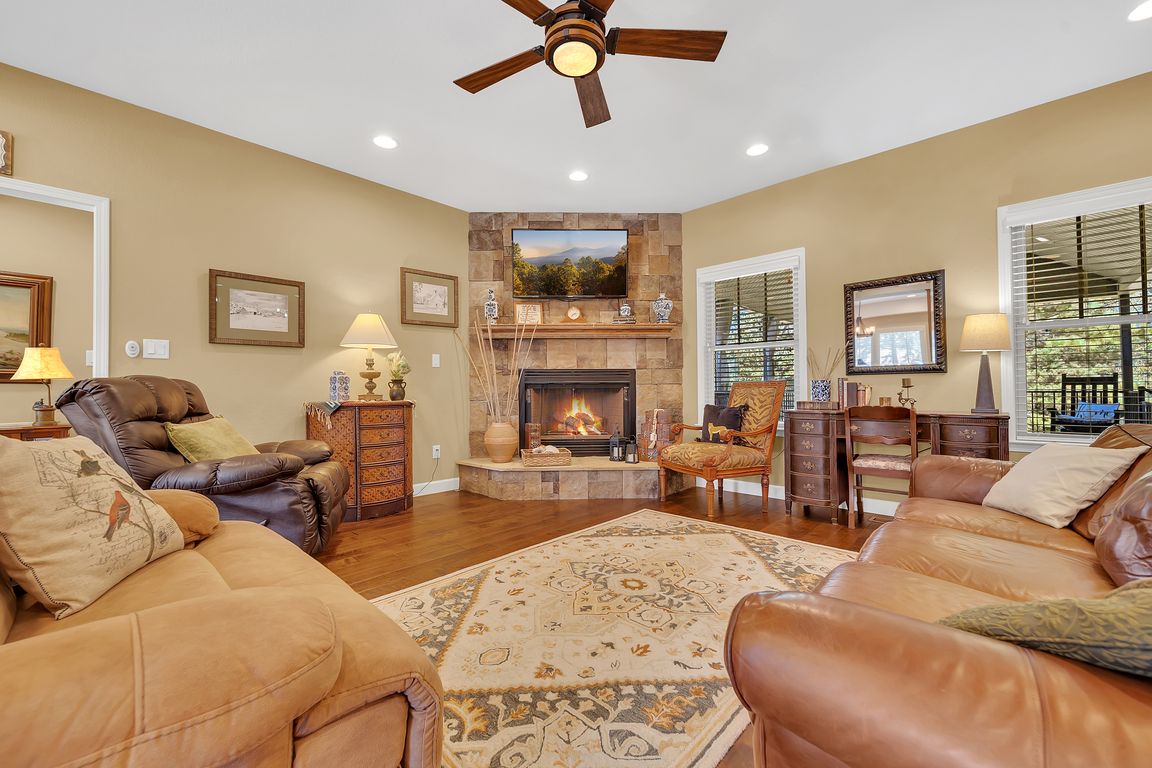 next background image