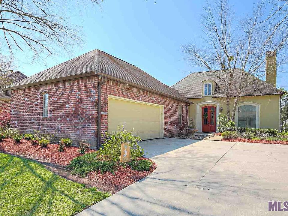1st image of 17097 Caroline Ct