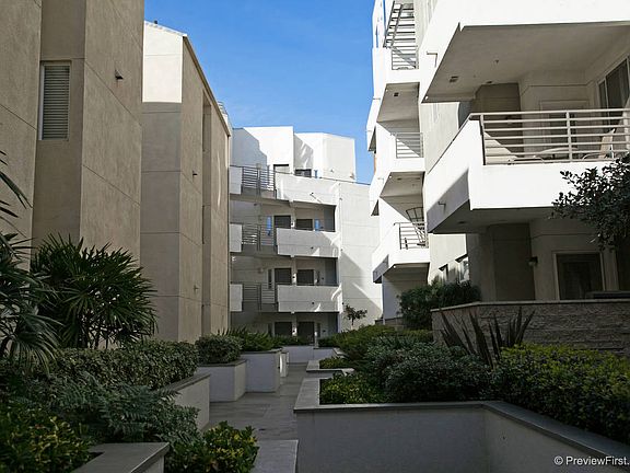 2nd image of 1643 6th Ave APT 204