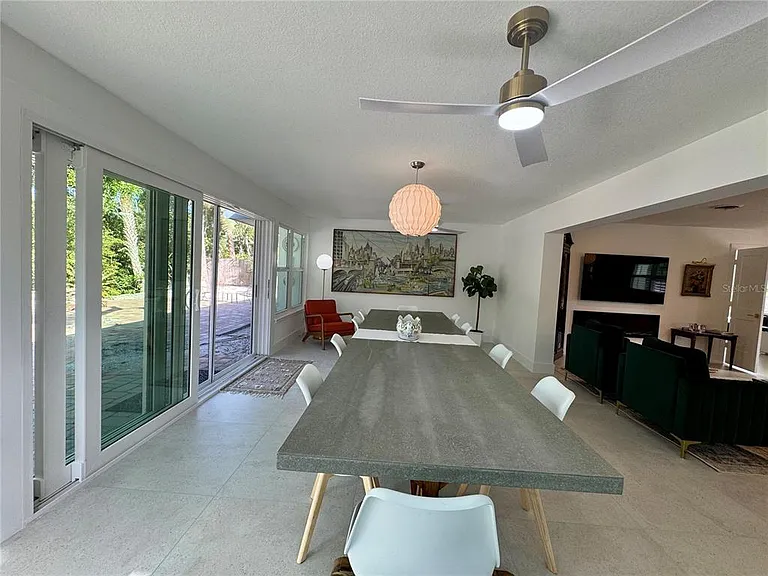 7372 Melaleuca Way — Photo 10