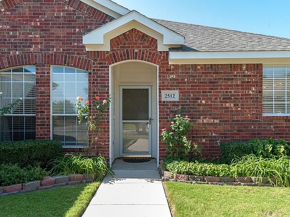 4th image of 2512 Briar Forest Dr