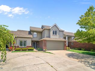 604 W 94th Ct, Crown Point, IN 46307