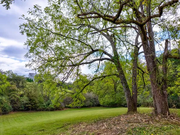 689AC Fox Flds, Blairsville, GA 30512