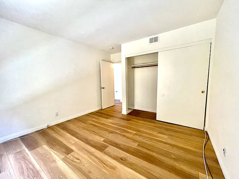 5958 E Naples Plz #NA — Photo 25