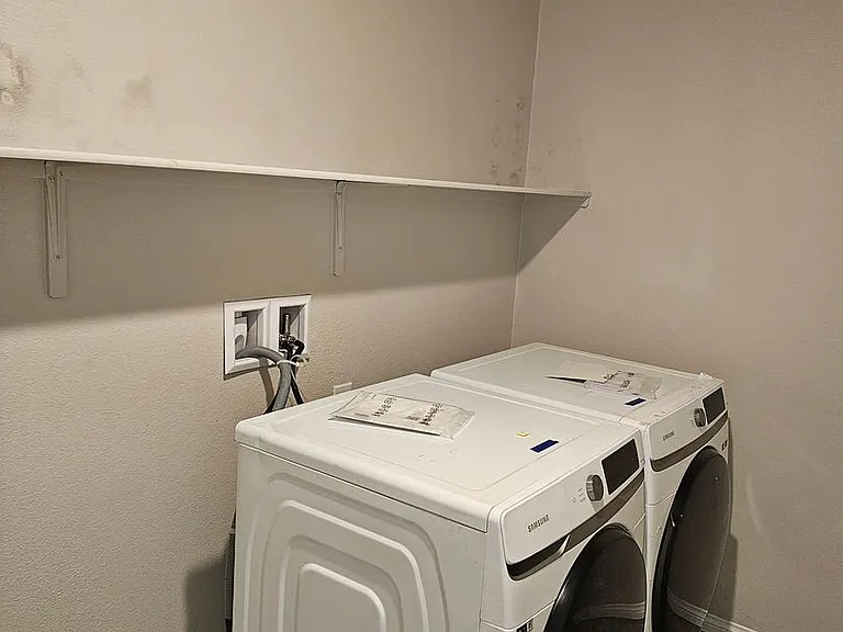1171 Twincrest Ave — Photo 9