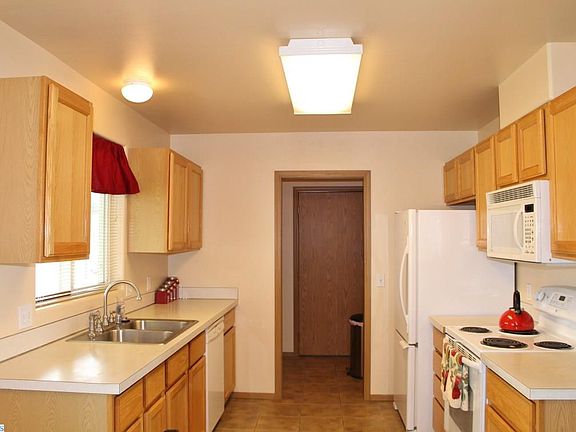 4th image of 4810 Kalahari Dr