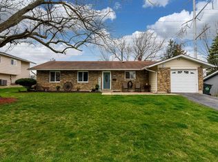 6312 Macarthur Dr, Woodridge, IL