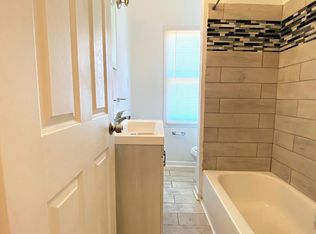 3997 Devonshire Rd, Detroit, MI 48224