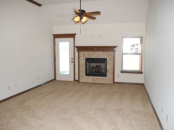 5th image of 1728 Cypress Grv