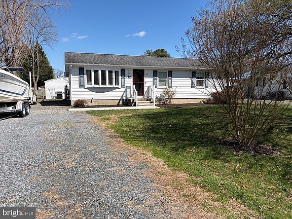 4th image of 12 N Maple Ave