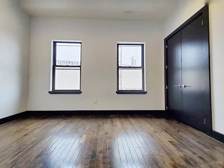 214 Knickerbocker Ave #3D — Photo 4