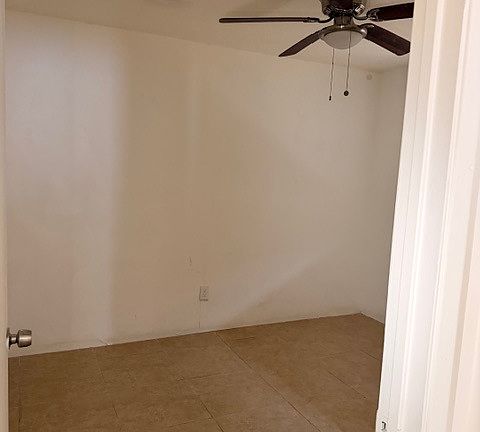 5th image of 1038 E Halcyon Rd #A