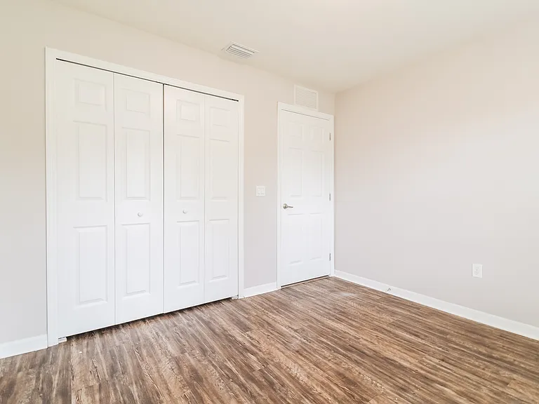 3802 35th St SW — Photo 11