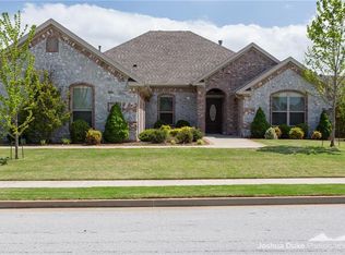 2601 SW Windy Way Ct, Bentonville, AR 72713