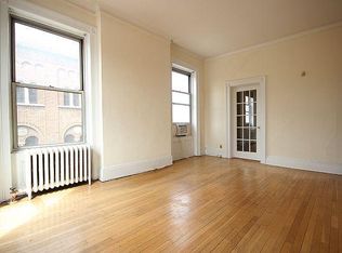 53 4th St #3W, Calumet, MI 49913
