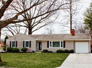 3901 W 74th St, Prairie Village, KS 66208