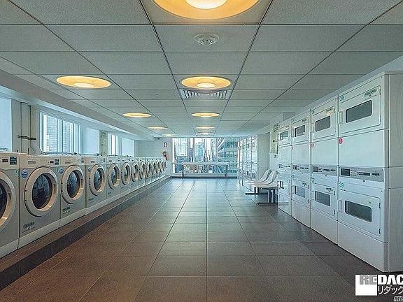 5th image of 350 W 42nd St APT 19F