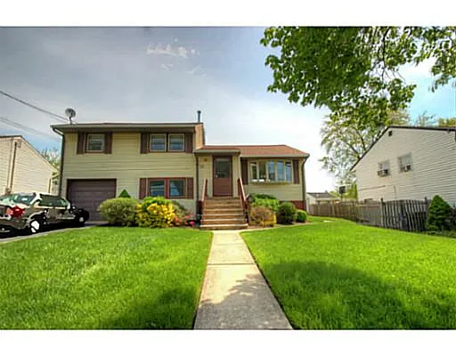 19 Grissom Pl photo 1