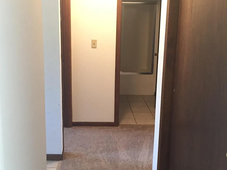 315 East Ln #4 — Photo 11