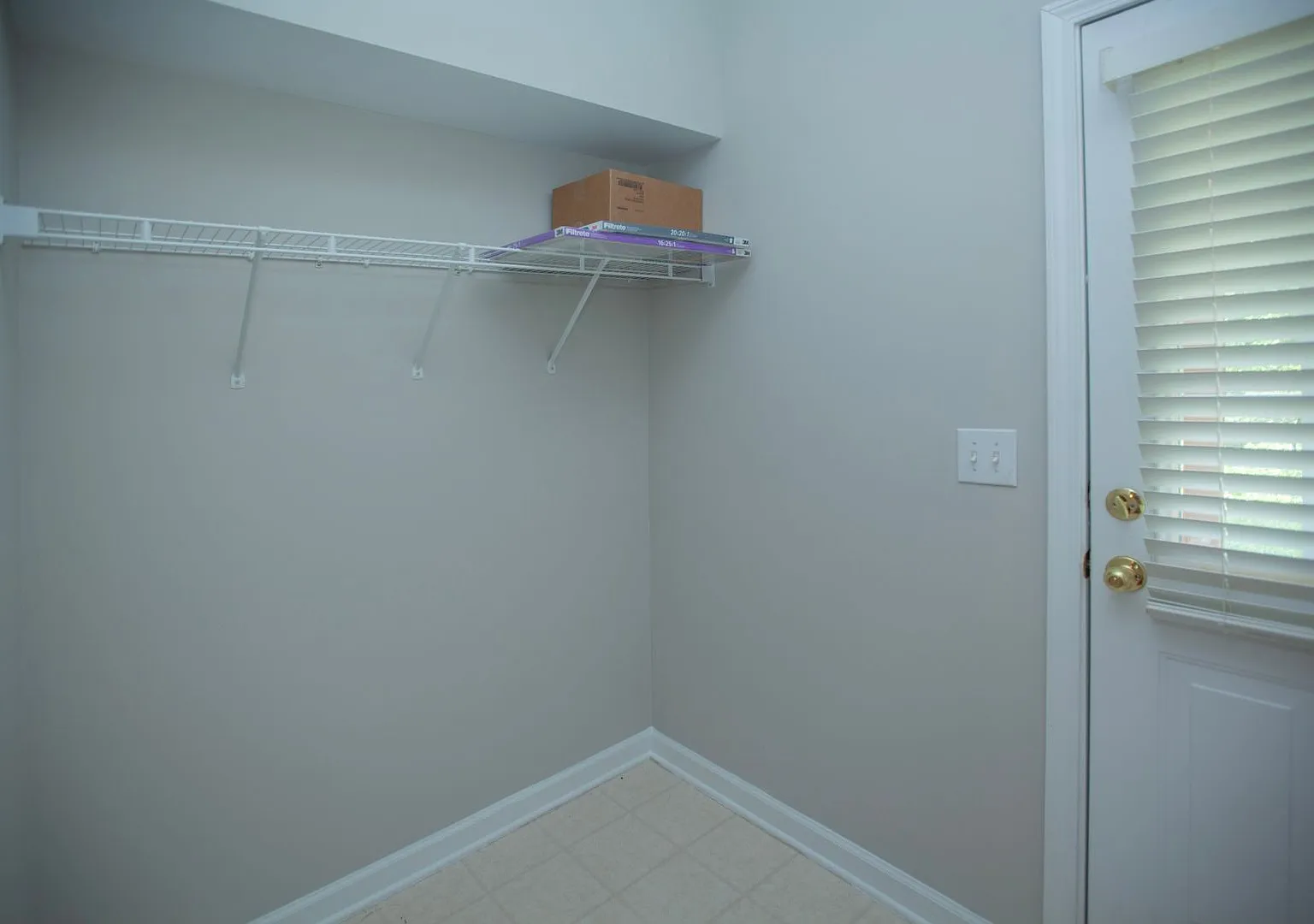 2 Bedroom 2.5 Bath with Lake View in Morrisville, NC! — Photo 4