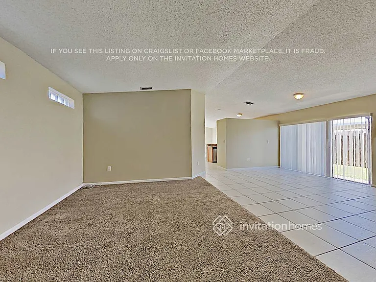 17011 SW 139th Pl — Photo 4