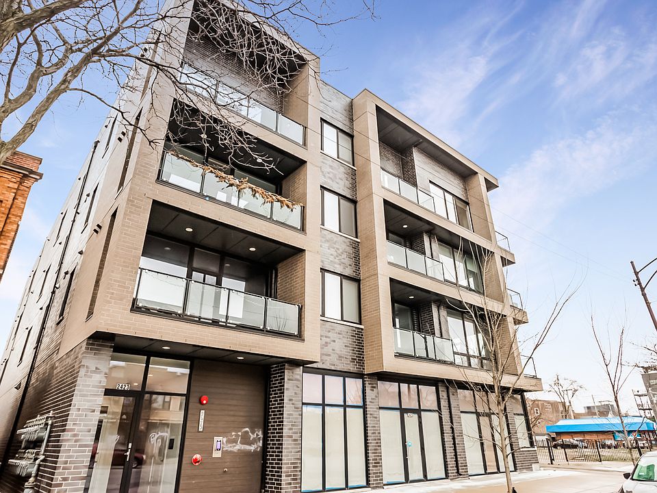 1st image of 2423 W Fullerton Ave #4D