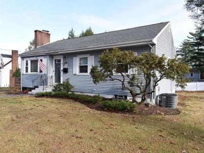 16 Hillside Ave, Holbrook, MA, 02343