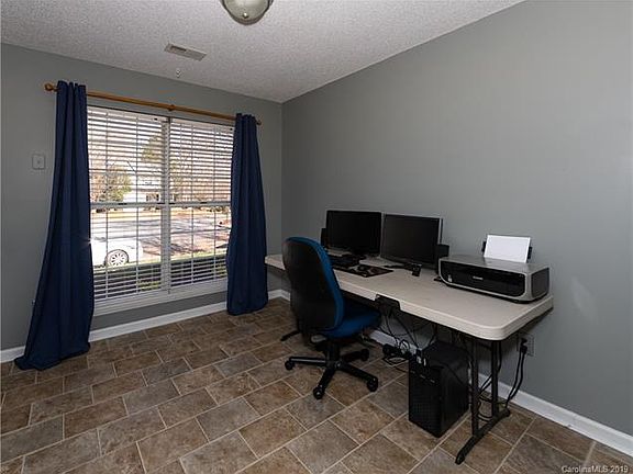 5th image of 8904 Chesham Dr