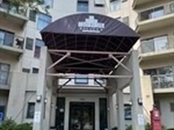 133 Commander Shea Blvd APT 208, Quincy, MA 02171
