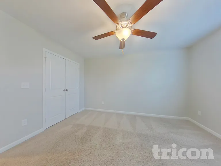 73 Leyland Ct — Photo 10