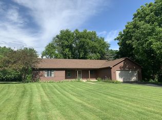 38120 N Chicago Ave, Wadsworth, IL 60083