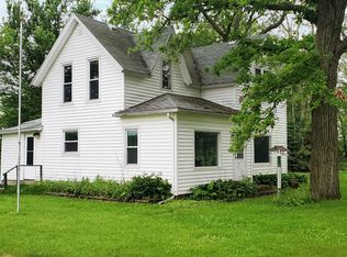 10386 State Highway 56, Le Roy, MN 55951