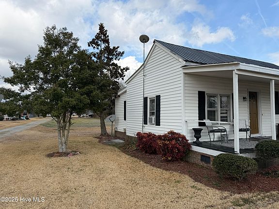 2nd image of 1570 Gurganus Road