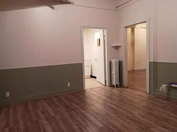 387 Main St, Rockland, ME 04841