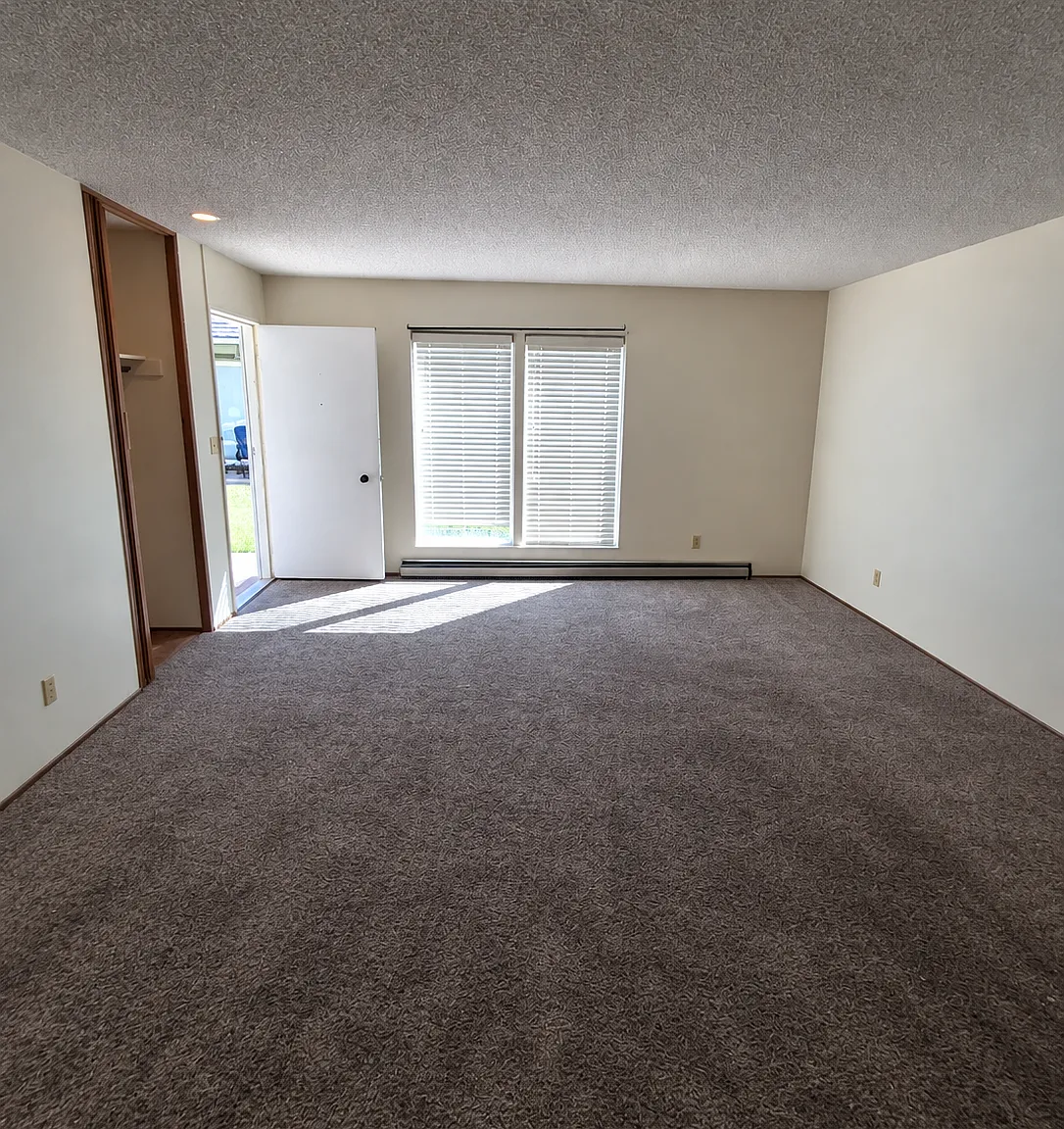2 bed, $1,195 — Photo 4