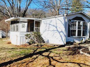 210 Rolling Acres Trl, Franklin, NC 28734