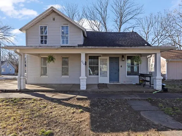 224 S Lowman St, Fort Scott, KS 66701
