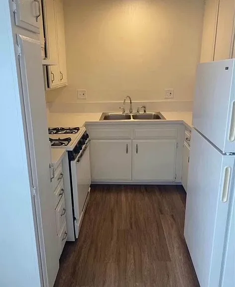 The Gardens II Apartments — Photo 14