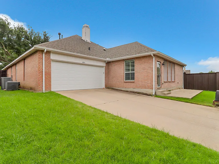 8505 Bayham Dr — Photo 28