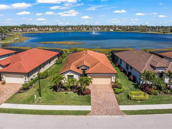 1526 Santiago CIR, NAPLES, FL 34113