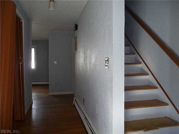 4th image of 5324 Barharbor Dr