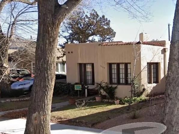 1004 Manzano Ct NW, Albuquerque, NM 87102