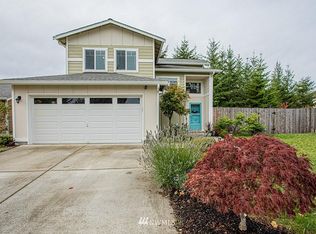 7682 Kildare Loop NW, Silverdale, WA 98383