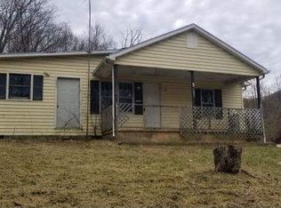 200 Bunton Rd, Johnson City, TN 37604