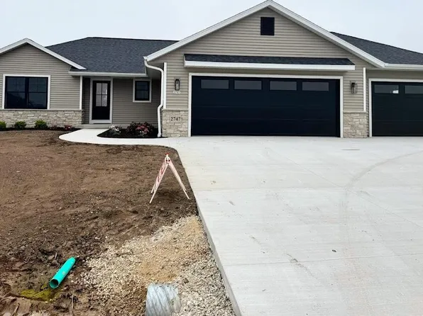 2747 Stonebrook DRIVE, Sheboygan, WI 53081
