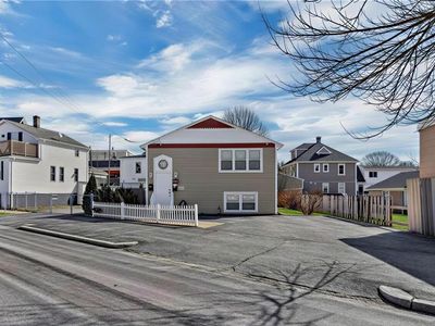 66 Silver Lake Ave, Providence, RI, 02909
