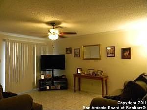 5th image of 1054 Hickory Trail St