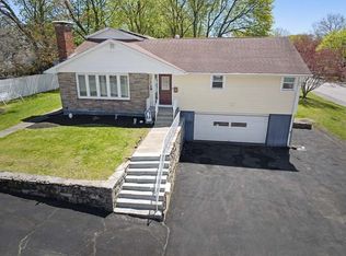 7 Miscoe Rd, Worcester, MA 01604