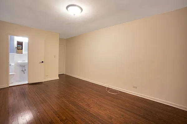 Sold by Keller Williams City Views Realty | media 31